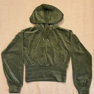 Juicy Couture velour tracksuit. hoodie and pants are included!Like new condition